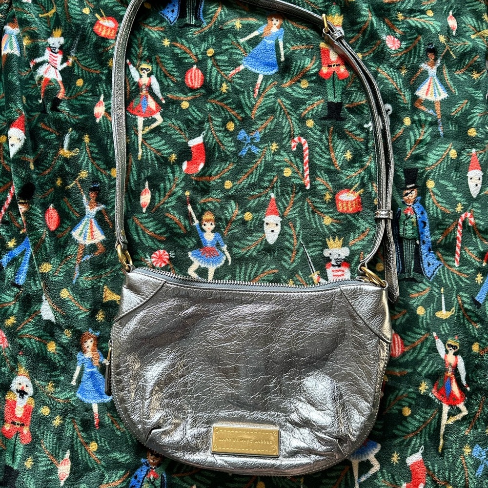 Marc by Marc Jacobs Metallic expandable Silver Gunmetal Leather Crossbody Bag